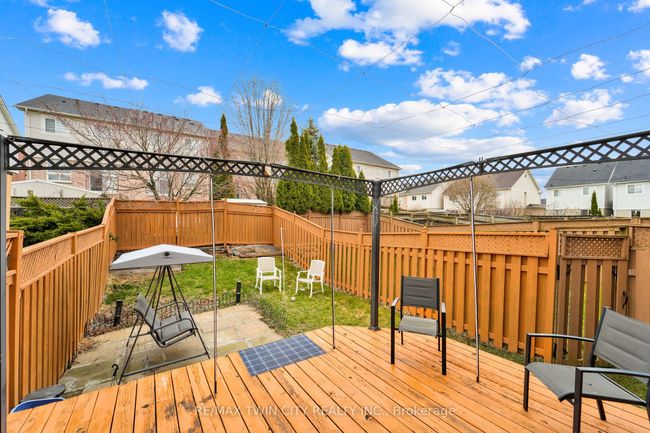 132 Kirkland Pl, House attached with 3 bedrooms, 3 bathrooms and 2 parking in Whitby ON | Image 20