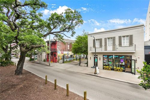 102-427 Esplanade Ave, New Orleans, LA, 70116-2014 | Card Image