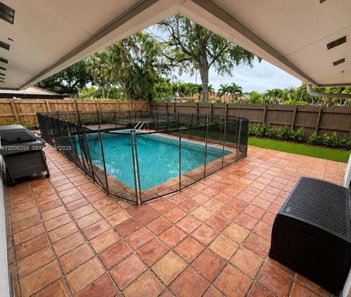 4-16-4101 N 50th Ave, Hollywood, FL, 33021 | Card Image