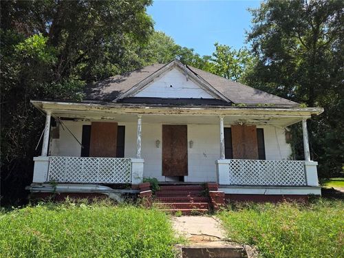 736 Peachtree St, Macon, GA, 31217-3943 | Card Image