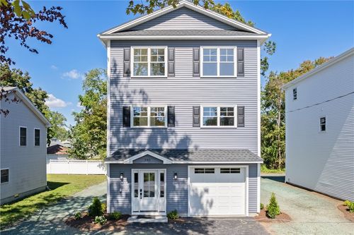 345 Point Ave, Warwick, RI, 02889-4133 | Card Image