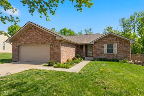 96 Kingswood Ct, Greencastle, IN, 46135-2288 | Card Image