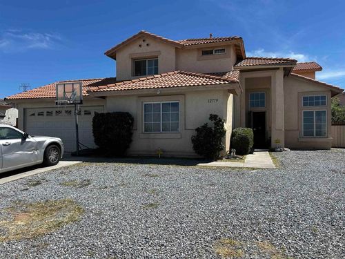 12279 Luna Road, Victorville, CA, 92392 | Card Image