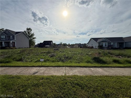 20 Oakview Crossing, Canfield, OH, 44406 | Card Image