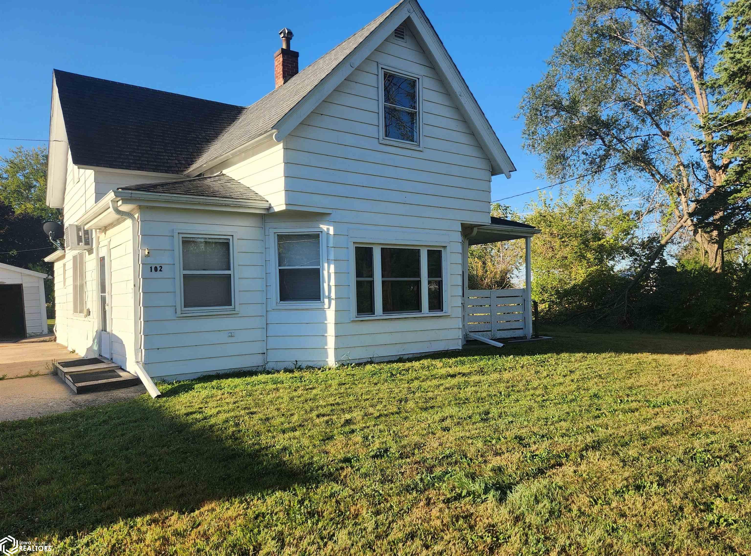 Church St, Melcher Dallas, IA 50062