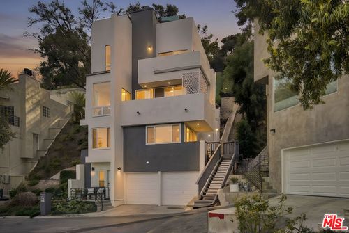 4110 Vanetta Pl, Studio City, CA, 91604 | Card Image