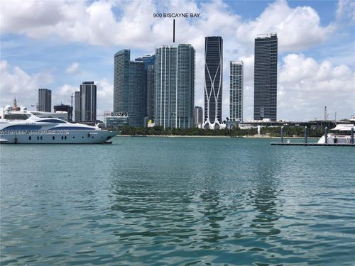 3110-900 Biscayne Blvd, Miami, FL, 33132-1567 | Card Image