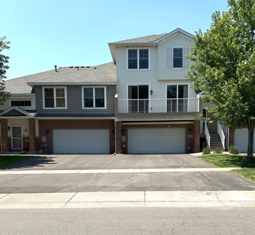 20055 Highview Ave, Lakeville, MN, 55044-6868 | Card Image