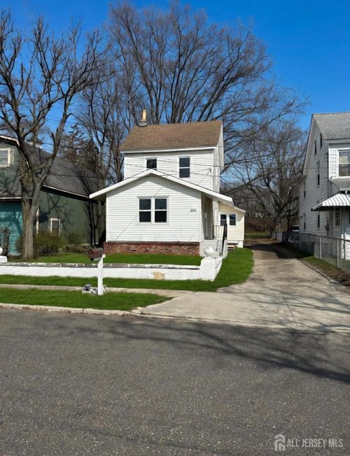 103 Logan Ln, BRIDGEPORT, NJ, 08014-9707 | Card Image