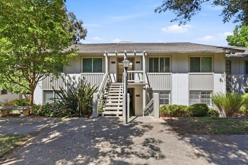 5438 Cribari Grn, San Jose, CA, 95135 | Card Image