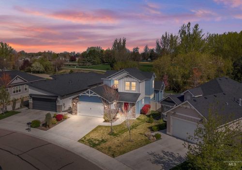3820 W Dover Dr, Meridian, ID, 83642-7811 | Card Image
