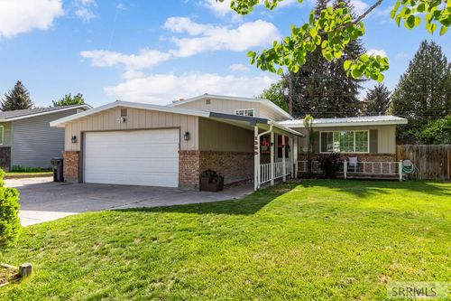 1355 Corinne Ave, Idaho Falls, ID, 83402-1751 | Card Image