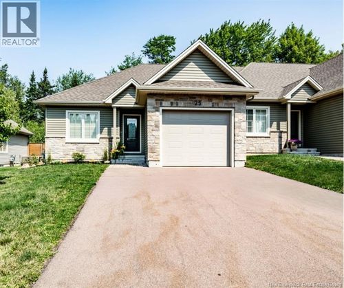 25 Rue Verte, Dieppe, NB, E1A8Y8 | Card Image