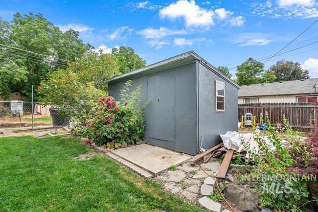 View of shed | Image 7