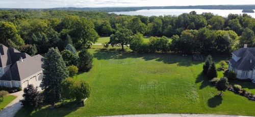 Lt16 Lakeside Ridge Court Court, Delafield, WI, 53072 | Card Image
