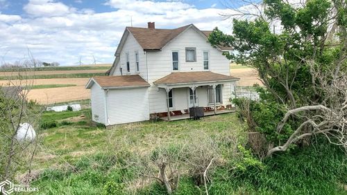 1556 320th St, Denison, IA, 51442-7522 | Card Image