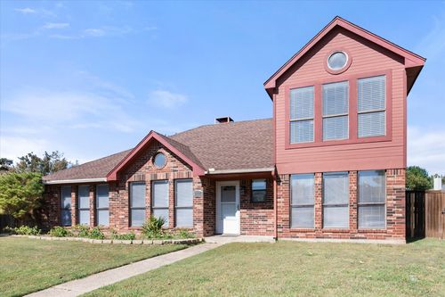 2094 Amber Ct, Lewisville, TX, 75067-7471 | Card Image