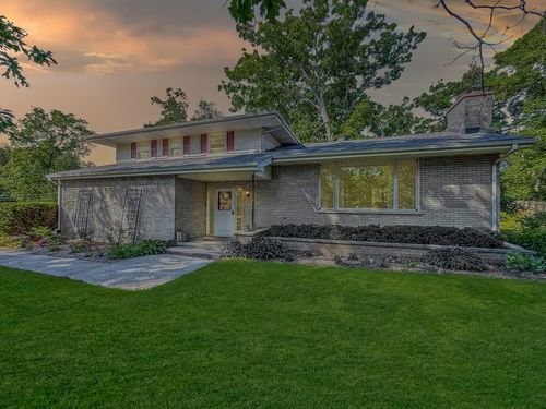 4705 Wild Cherry Rd, Crystal Lake, IL, 60012-3262 | Card Image