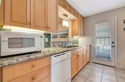 674 - 45 Queens Folly Road, Condo with 2 bedrooms, 1 bathrooms and null parking in Hilton Head Island SC | Image 3