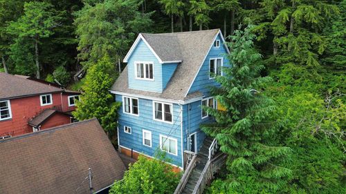 702 Bayview Street, Ketchikan, AK, 99901 | Card Image