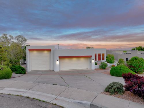 1824 Calle Del Vista Rd Nw, Albuquerque, NM, 87105-1014 | Card Image