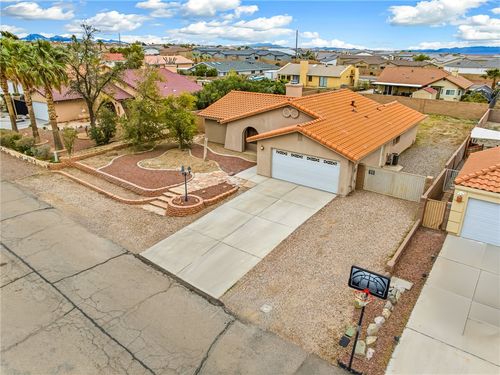 2008 E Mountain View Pl, Fort Mohave, AZ, 86426-9278 | Card Image