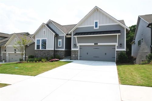 7020 Cottage Grove Dr, Flowery Branch, GA, 30542-7632 | Card Image