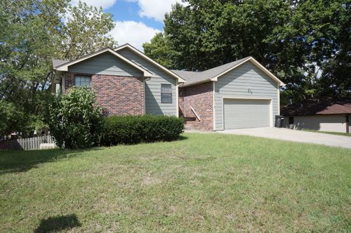 3701 Santiago Dr, COLUMBIA, MO, 65203-3799 | Card Image