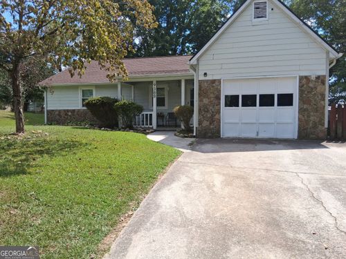9388 Crest Knoll Ct, Jonesboro, GA, 30238-5744 | Card Image