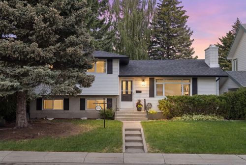 5032 Vanstone Cres Nw, Calgary, AB, T3A0V9 | Card Image