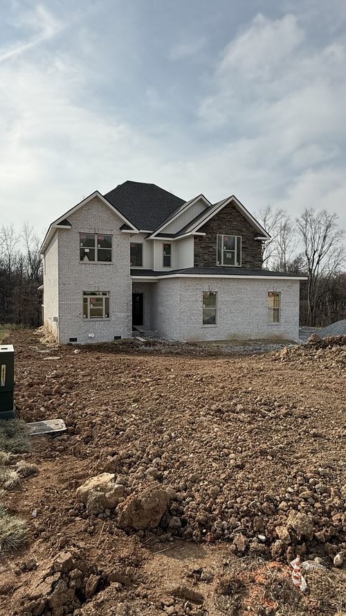 373 Young Ln, Pleasant View, TN, 37146-2401 | Card Image