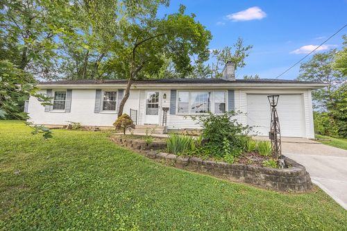 6 Dell Ct, Florence, KY, 41042-2316 | Card Image