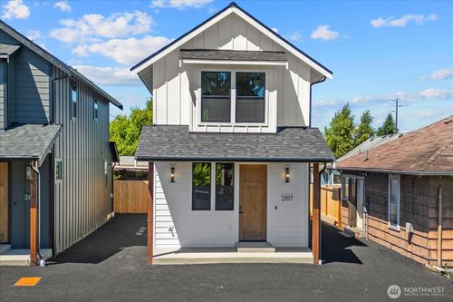 b-2817 25th St, Everett, WA, 98201-3109 | Card Image