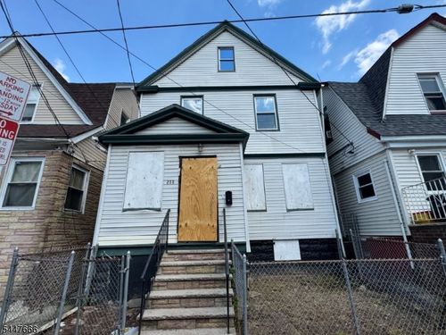 332 S 19th St, Newark, NJ, 07103-1356 | Card Image