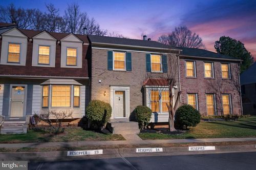 5635 Sutherland Ct, BURKE, VA, 22015-1848 | Card Image