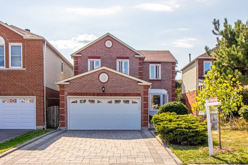63 Holmbush Cres, Scarborough, ON, M1V2Y8 | Card Image