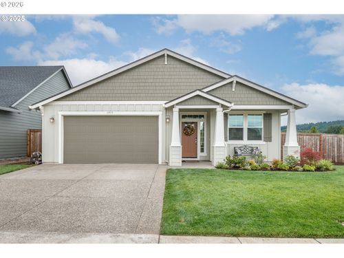 1935 Schneiter Dr, Longview, WA, 98632-6218 | Card Image