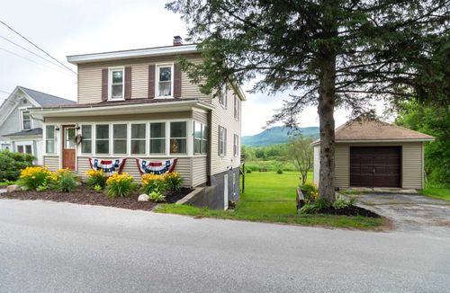 92 Derby St, Island Pond, VT, 05846-8701 | Card Image