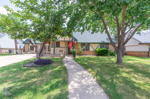 809 Chanticleers Ln, Abilene, TX, 79602-3150 | Card Image