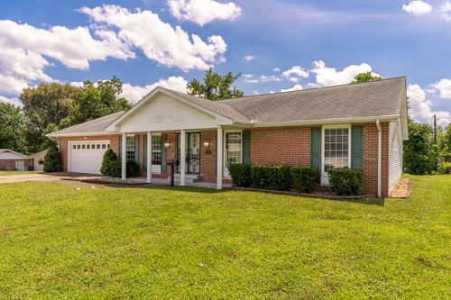 1817 State St, Eldorado, IL, 62930-2174 | Card Image
