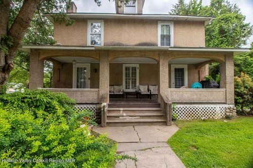 2 Bloomer St, Ellenville, NY, 12428-1202 | Card Image