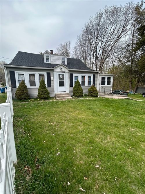 1-733 Pleasant St, Leicester, MA, 01542 | Card Image