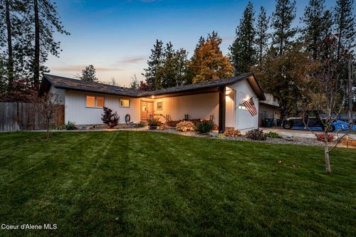 3704 N Woods Ln, Coeur D Alene, ID, 83815-8242 | Card Image