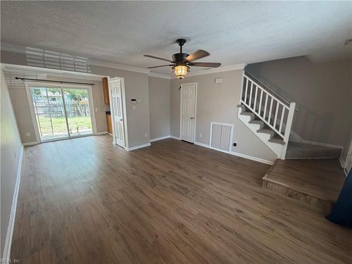 918 Seabreeze Ct, Chesapeake, VA, 23320-9441 | Card Image