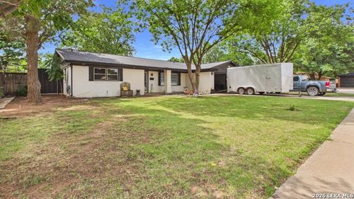 6902 Elkridge Ave, Lubbock, TX, 79413-6217 | Card Image