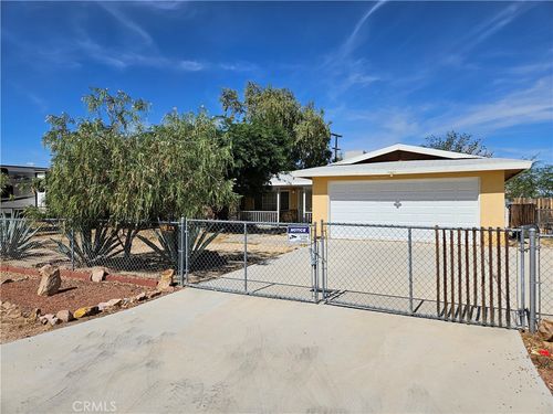 35798 Frontier Ave, Yermo, CA, 92398-0495 | Card Image