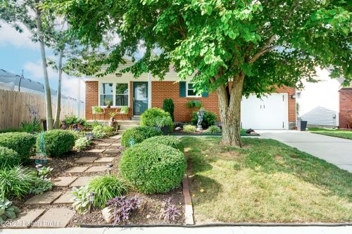 6702 Currington Cir, Louisville, KY, 40258-4701 | Card Image