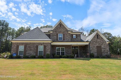 301 Fairview Trail, Byhalia, MS, 38611 | Card Image