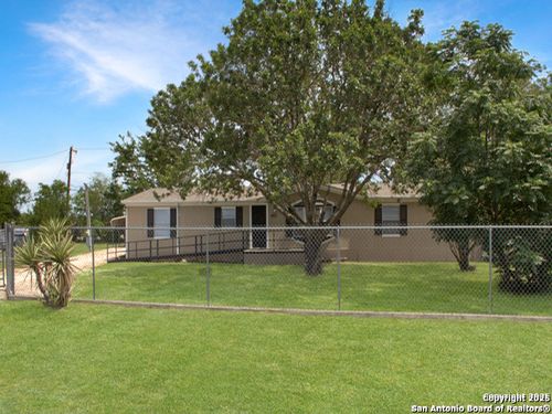 4815 Legend Fls, San Antonio, TX, 78253-5435 | Card Image
