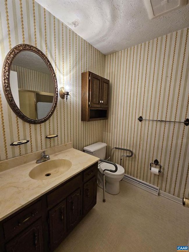 226 Fanny White Rd, House other with 3 bedrooms, 2 bathrooms and null parking in BUCKINGHAM VA | Image 15